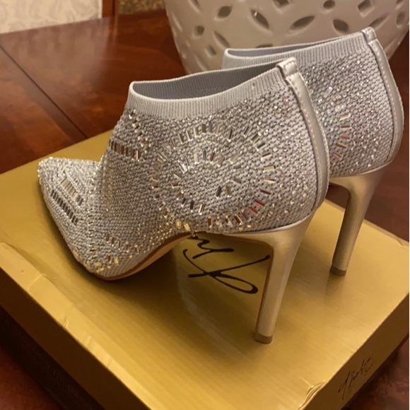 Talia womens new shoes new with
• size 8. #10 - Picture 6 of 10